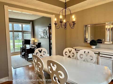 3935 Camperdown Dr, Lansing, MI 48911 photo 8