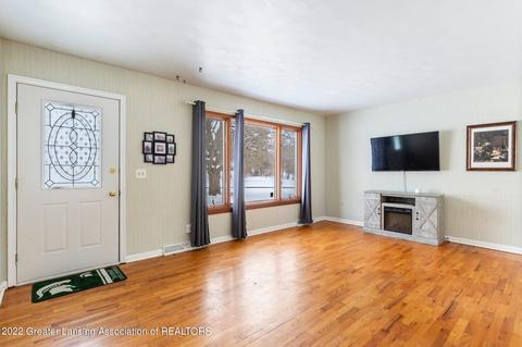12696 Rambler Rd, Dewitt, MI 48820 photo 6