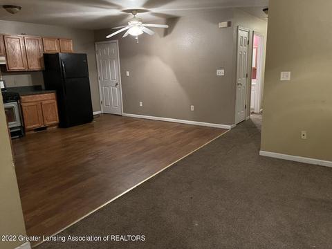 504 Wilson St, Jackson, MI 49203 photo 2