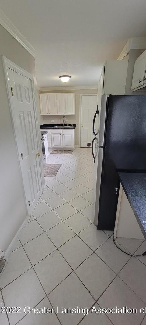 623 Lenore Ave, Lansing, MI 48910 photo 29