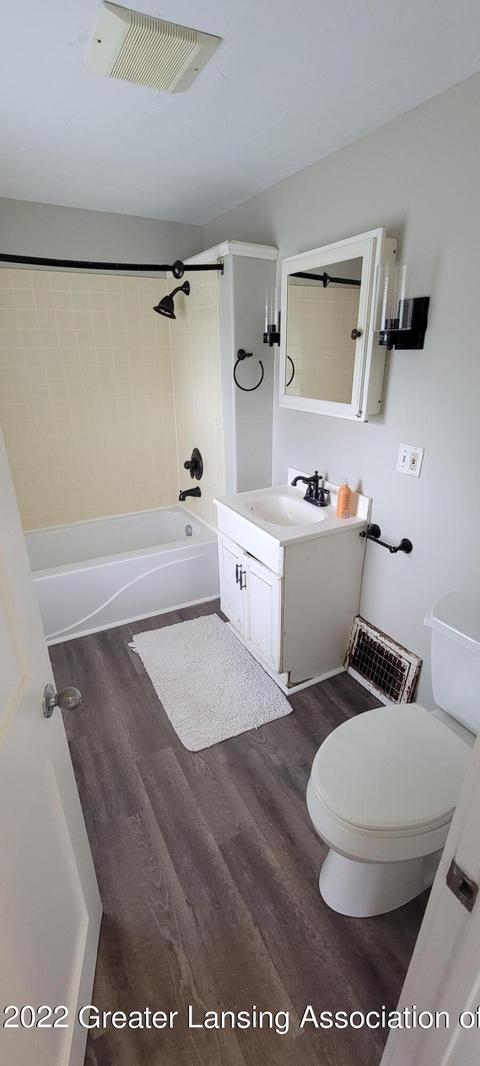 623 Lenore Ave, Lansing, MI 48910 photo 36