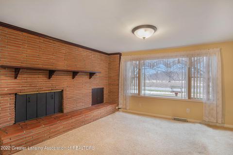 10905 W Howe Rd, Eagle, MI 48822 photo 14