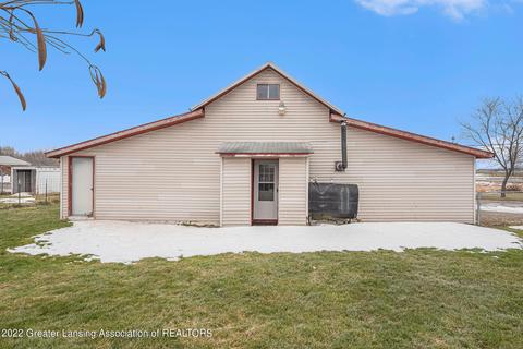 10905 W Howe Rd, Eagle, MI 48822 photo 8