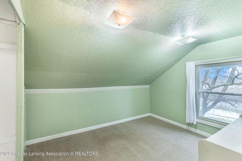 10905 W Howe Rd, Eagle, MI 48822 photo 22
