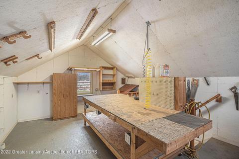 10905 W Howe Rd, Eagle, MI 48822 photo 27