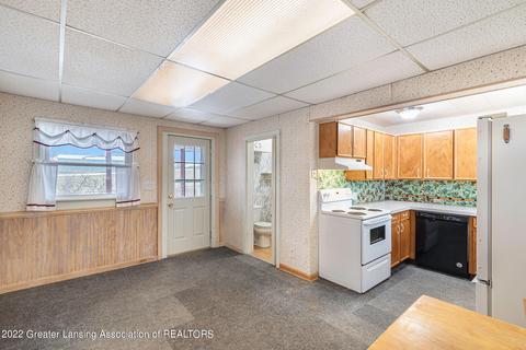 10905 W Howe Rd, Eagle, MI 48822 photo 25
