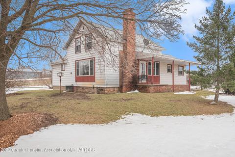 10905 W Howe Rd, Eagle, MI 48822 photo 1