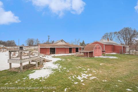 10905 W Howe Rd, Eagle, MI 48822 photo 6