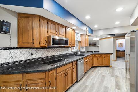 2471 Rushbrook St, Flushing, MI 48433 photo 15