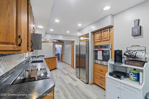 2471 Rushbrook St, Flushing, MI 48433 photo 16