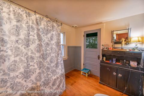 511 E Jefferson St, Grand Ledge, MI 48837 photo 15