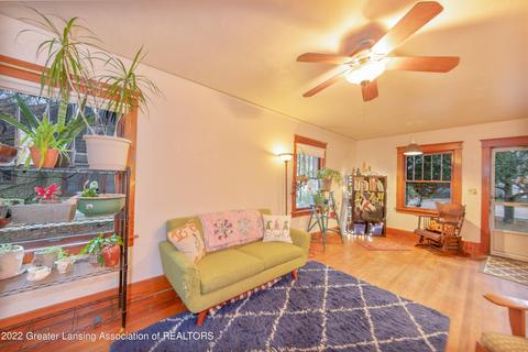 511 E Jefferson St, Grand Ledge, MI 48837 photo 4