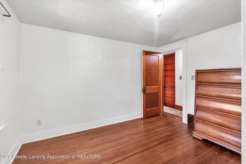 511 E Jefferson St, Grand Ledge, MI 48837 photo 13
