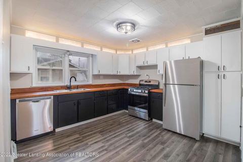 3657 Saint Luke Dr, Jackson, MI 49201 photo 7
