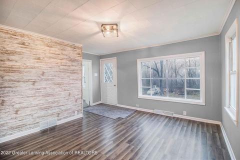 3657 Saint Luke Dr, Jackson, MI 49201 photo 5