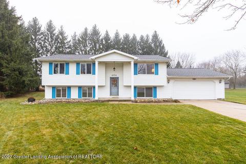 464 Burr Oak Dr, Dimondale, MI 48821 photo 1