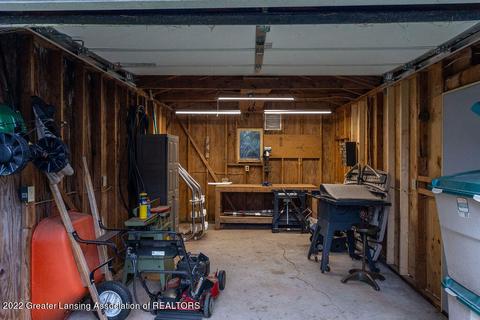 464 Burr Oak Dr, Dimondale, MI 48821 photo 40