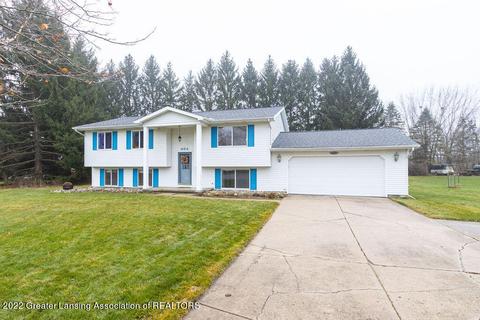 464 Burr Oak Dr, Dimondale, MI 48821 photo 2