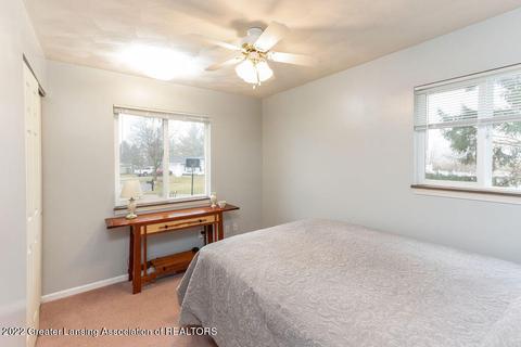 464 Burr Oak Dr, Dimondale, MI 48821 photo 24