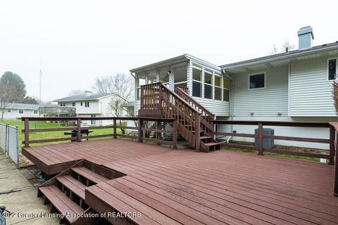 464 Burr Oak Dr, Dimondale, MI 48821 photo 36