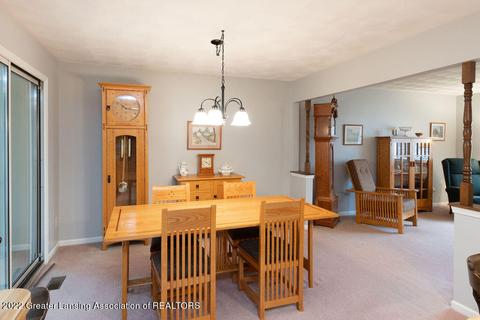 464 Burr Oak Dr, Dimondale, MI 48821 photo 10