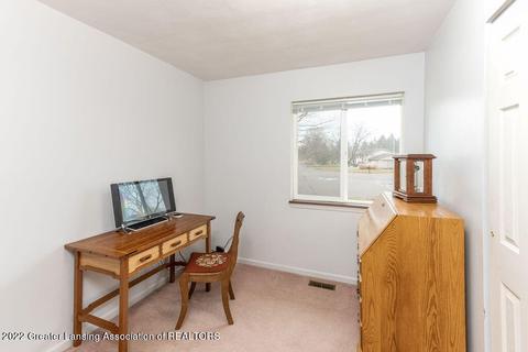 464 Burr Oak Dr, Dimondale, MI 48821 photo 26