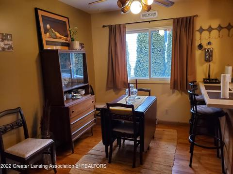 815 Forest St, Marshall, MI 49068 photo 4