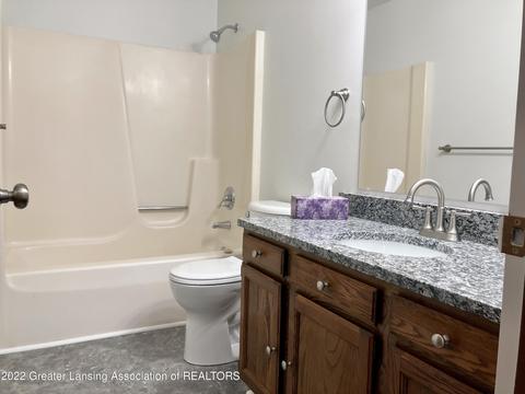 1101 S Chimney Hill Dr, Dewitt, MI 48820 photo 5