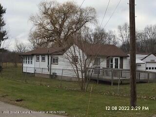 16890 Cedar St, Lansing, MI 48906 photo 2