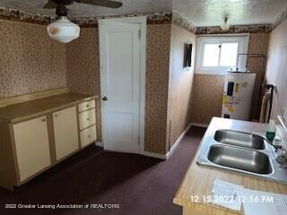16890 Cedar St, Lansing, MI 48906 photo 8
