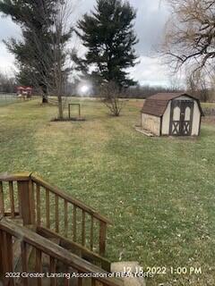 16890 Cedar St, Lansing, MI 48906 photo 5