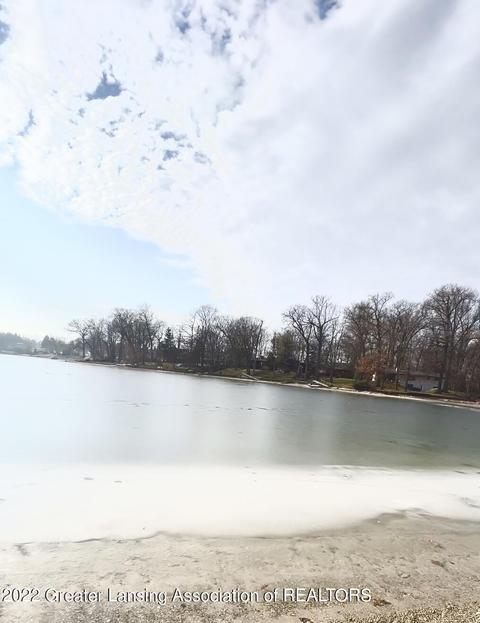 700 E Geneva Dr, Dewitt, MI 48820 photo 27