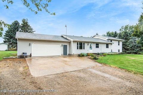 150 Fenner Rd, Ovid, MI 48866