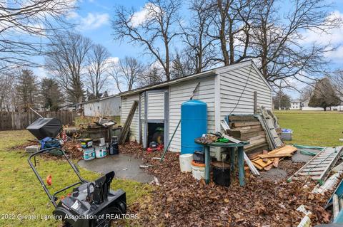 925 E Isham St, Lyons, MI 48851 photo 11