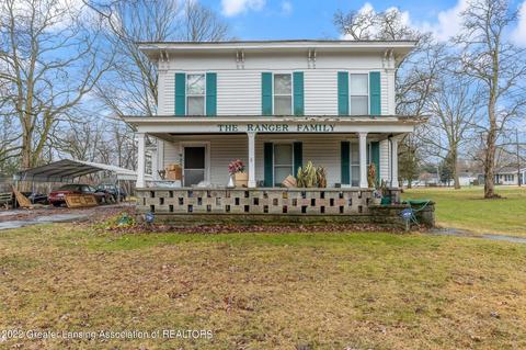 925 E Isham St, Lyons, MI 48851 photo 2