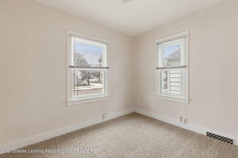 1536 Illinois Ave, Lansing, MI 48906 photo 10