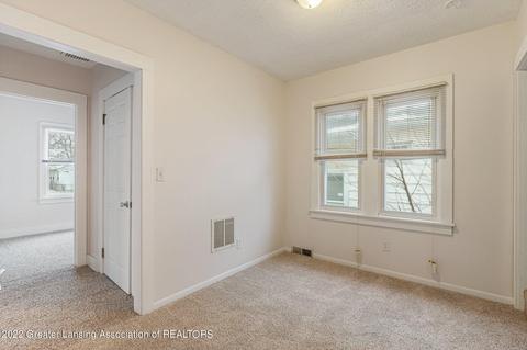 1536 Illinois Ave, Lansing, MI 48906 photo 7