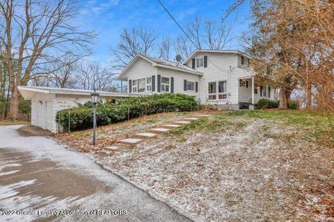 2573 Small Acres Ln, Okemos, MI 48864
