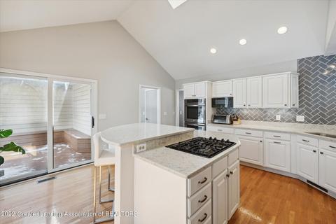 4350 Courtside Dr, Williamston, MI 48895 photo 19