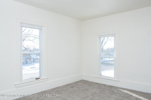 433 E Main St, Owosso, MI 48867 photo 18