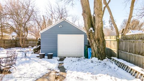 700 Edison Ave, Lansing, MI 48910 photo 34