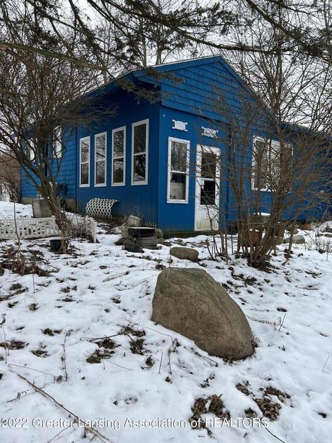 13552 Vine St, Bath, MI 48808 photo 1