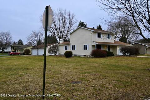 345 Nutmeg Dr, Dimondale, MI 48821 photo 2