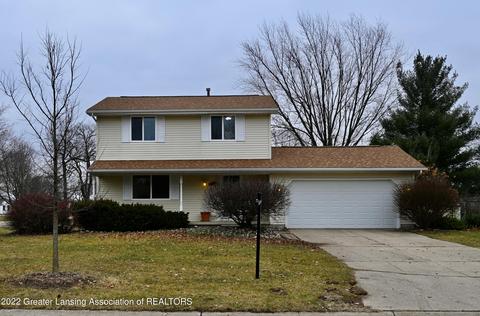 345 Nutmeg Dr, Dimondale, MI 48821 photo 1