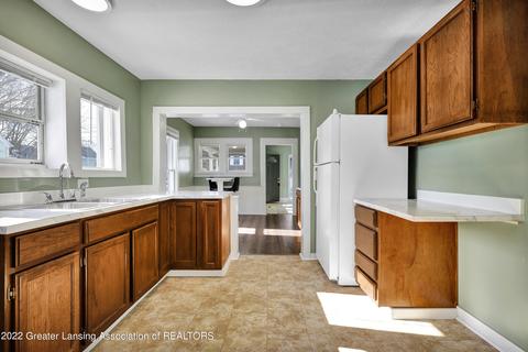 330 Gilbert St, Owosso, MI 48867 photo 13