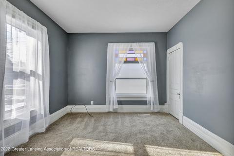 330 Gilbert St, Owosso, MI 48867 photo 8