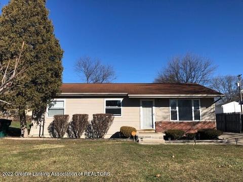 3938 Windemere Dr, Lansing, MI 48911 photo 1
