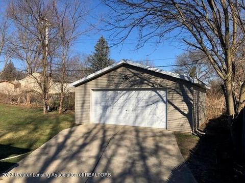 3938 Windemere Dr, Lansing, MI 48911 photo 18