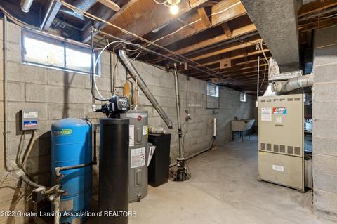 1490 W Webb Rd, Dewitt, MI 48820 photo 19