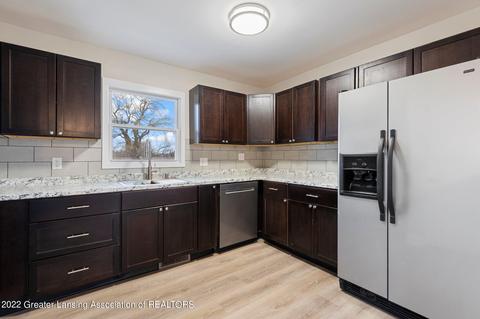 1490 W Webb Rd, Dewitt, MI 48820 photo 8